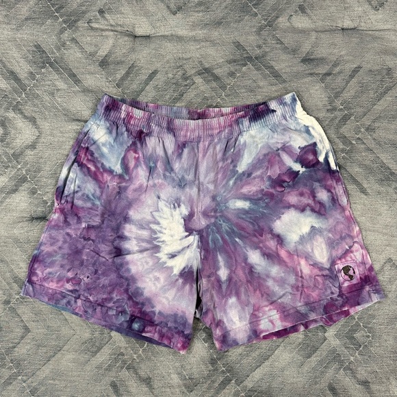 Jiberish Other - Jiberish “It’s a Cold World” Tie Dye Shorts Size M
